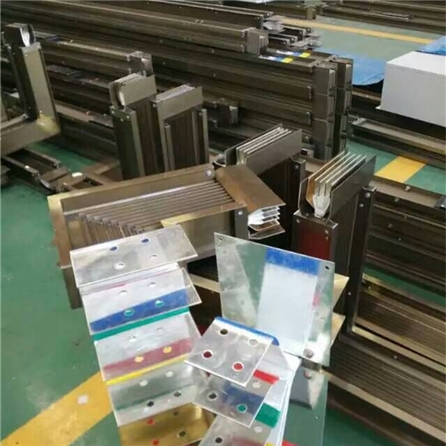密集型母線(xiàn)槽